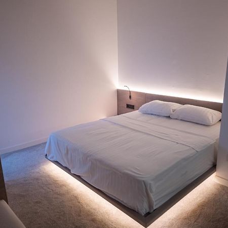 Bloom Suites Priştine Dış mekan fotoğraf