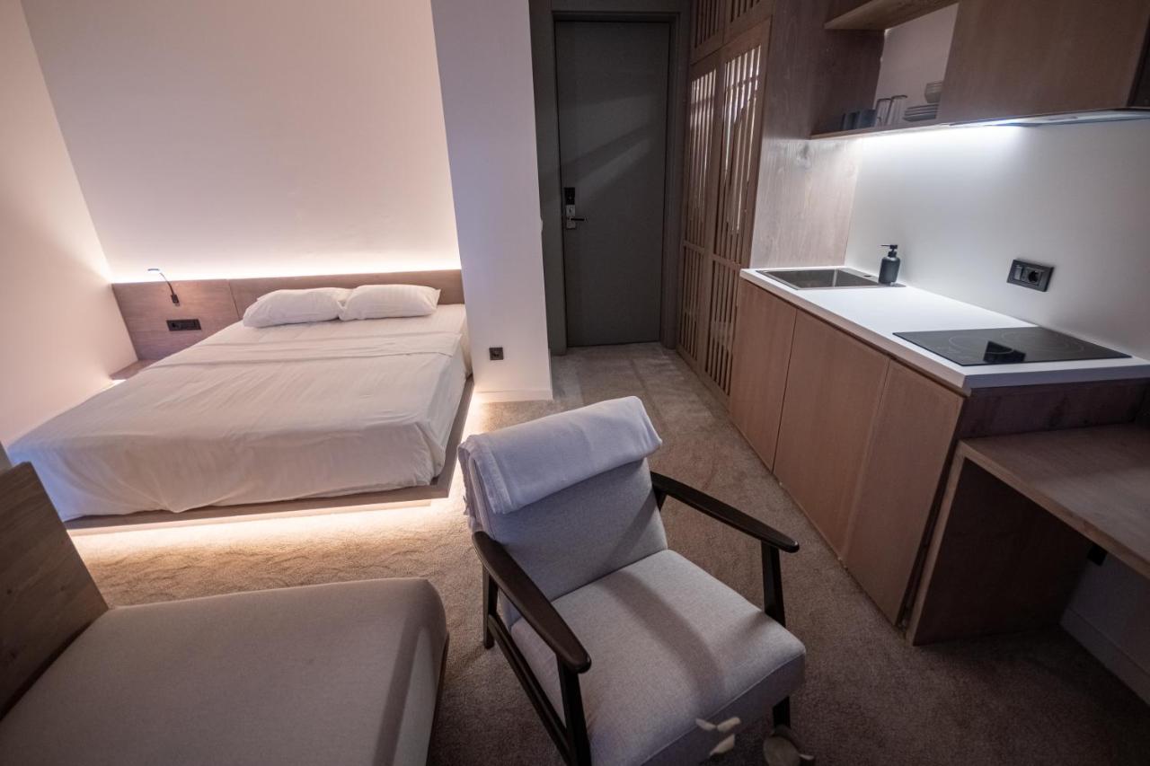 Bloom Suites Priştine Dış mekan fotoğraf