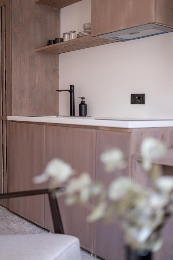 Bloom Suites Priştine Dış mekan fotoğraf