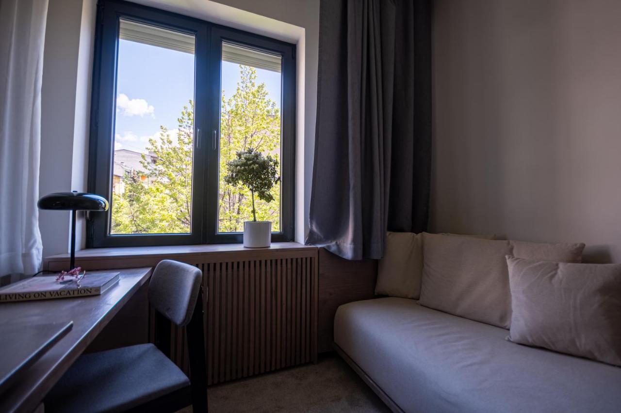 Bloom Suites Priştine Dış mekan fotoğraf