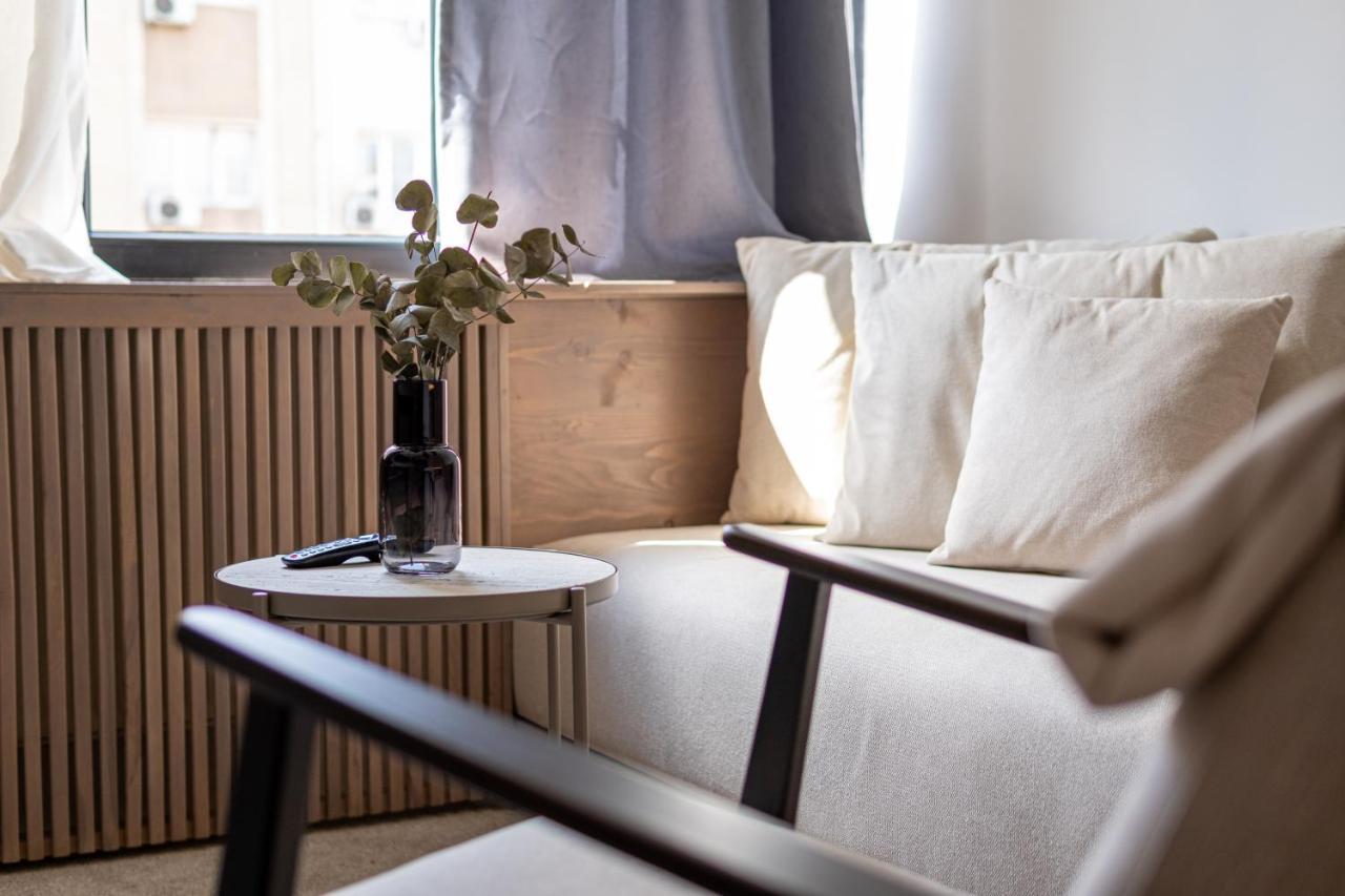 Bloom Suites Priştine Dış mekan fotoğraf